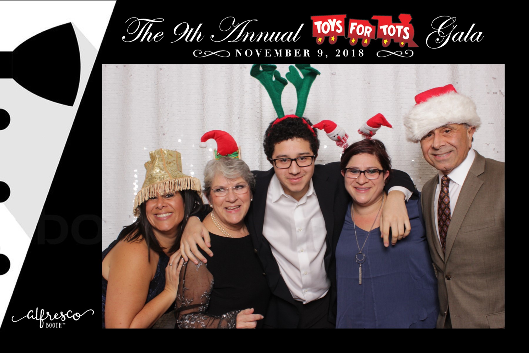 9th Annual Toys For Tots Gala | View more photos from the event at events.alfrescophoto.com/u/AlfrescoPhoto/9th-Annual-Toys-For-Tots-Gala